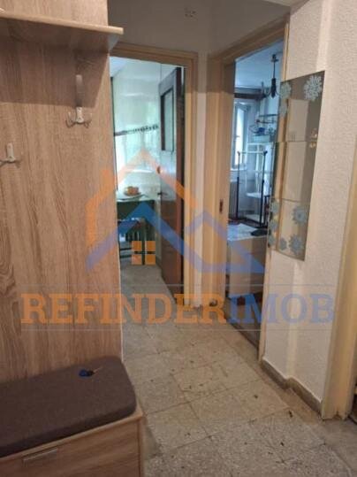 Drumul Taberei  Apartament 3 camere /  Etaj 1 / 60 mp